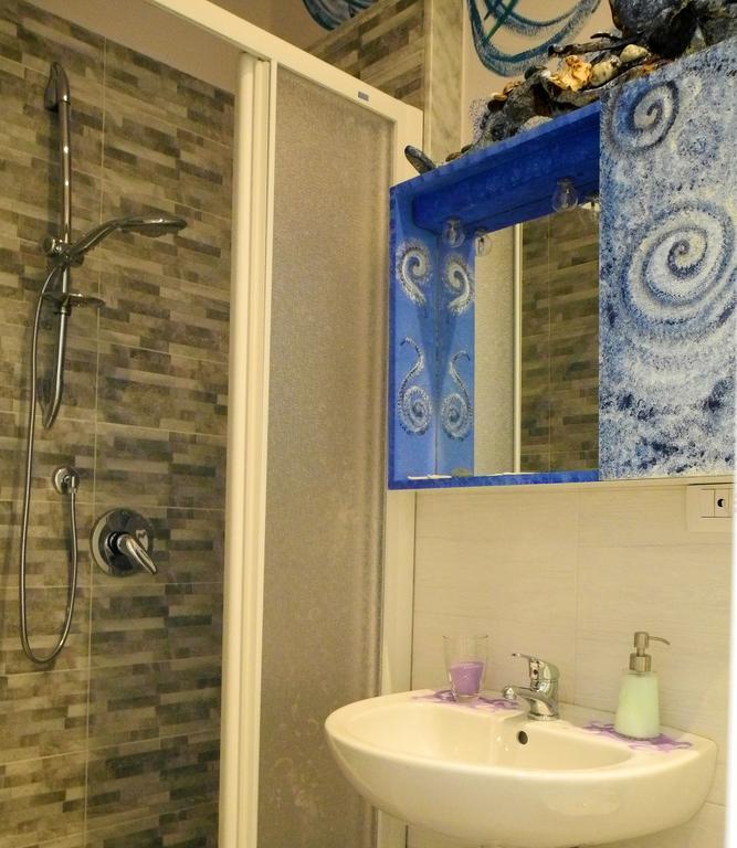 Affittacamere La Risacca La Spezia Habitación foto